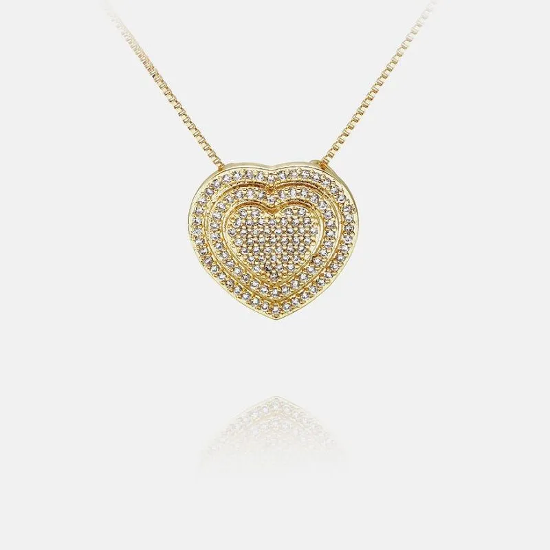 Wyjątkowy wisiorek z cyrkoniowym sercem