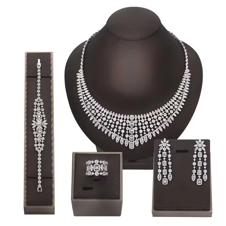 Luksusowe kryształowe zestawy biżuterii ślubnej