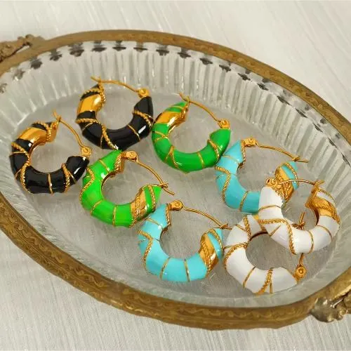 Kolczyki celebrytów o temperamencie